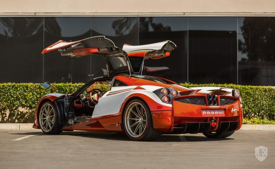  Pagani Huayra Lampo 2017 года  (фото 56 из 60)